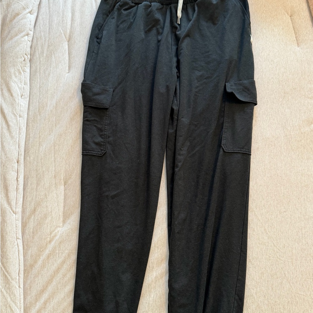 Vuori Women’s Cargo Jogger